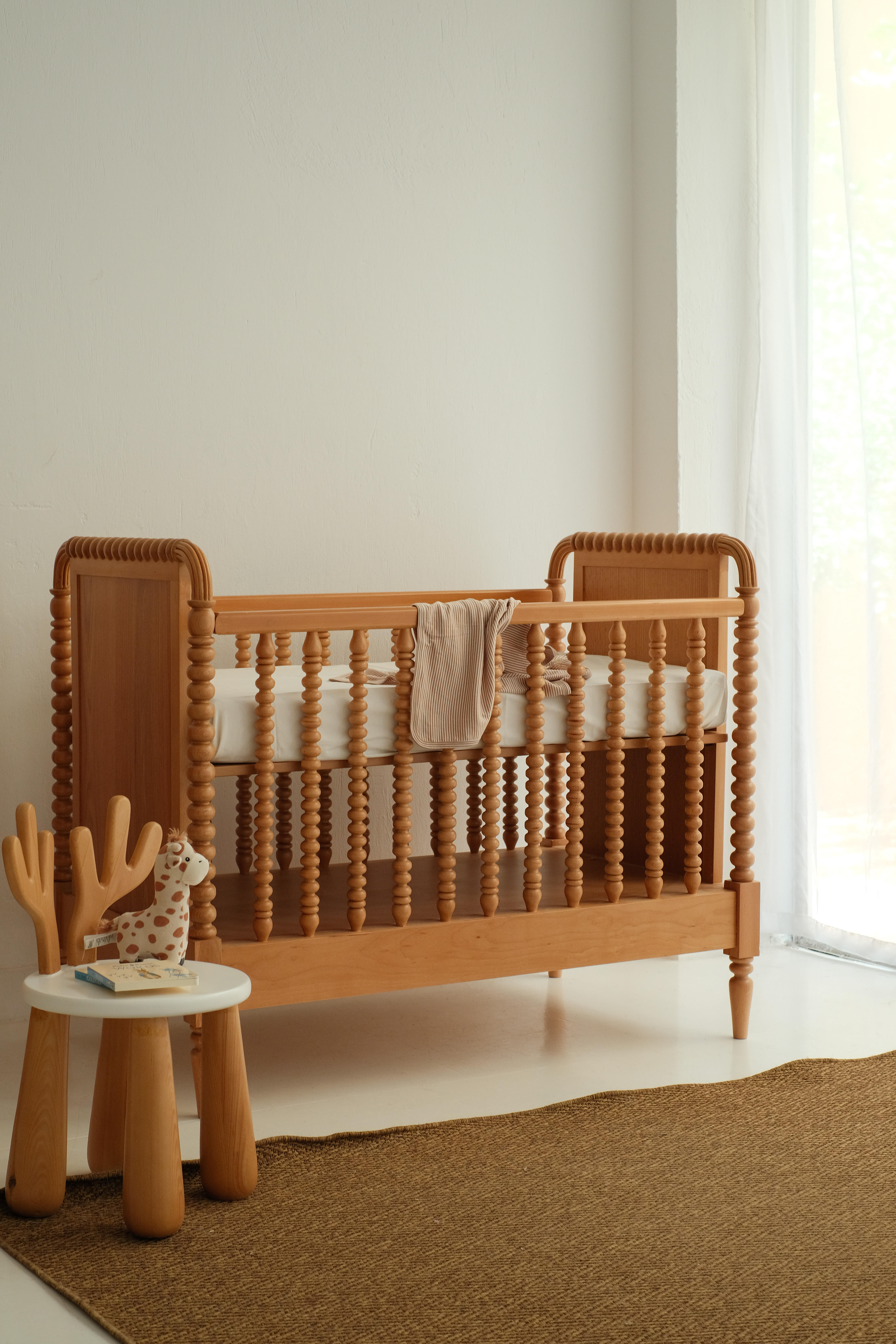 Back in Time Vintage Crib 